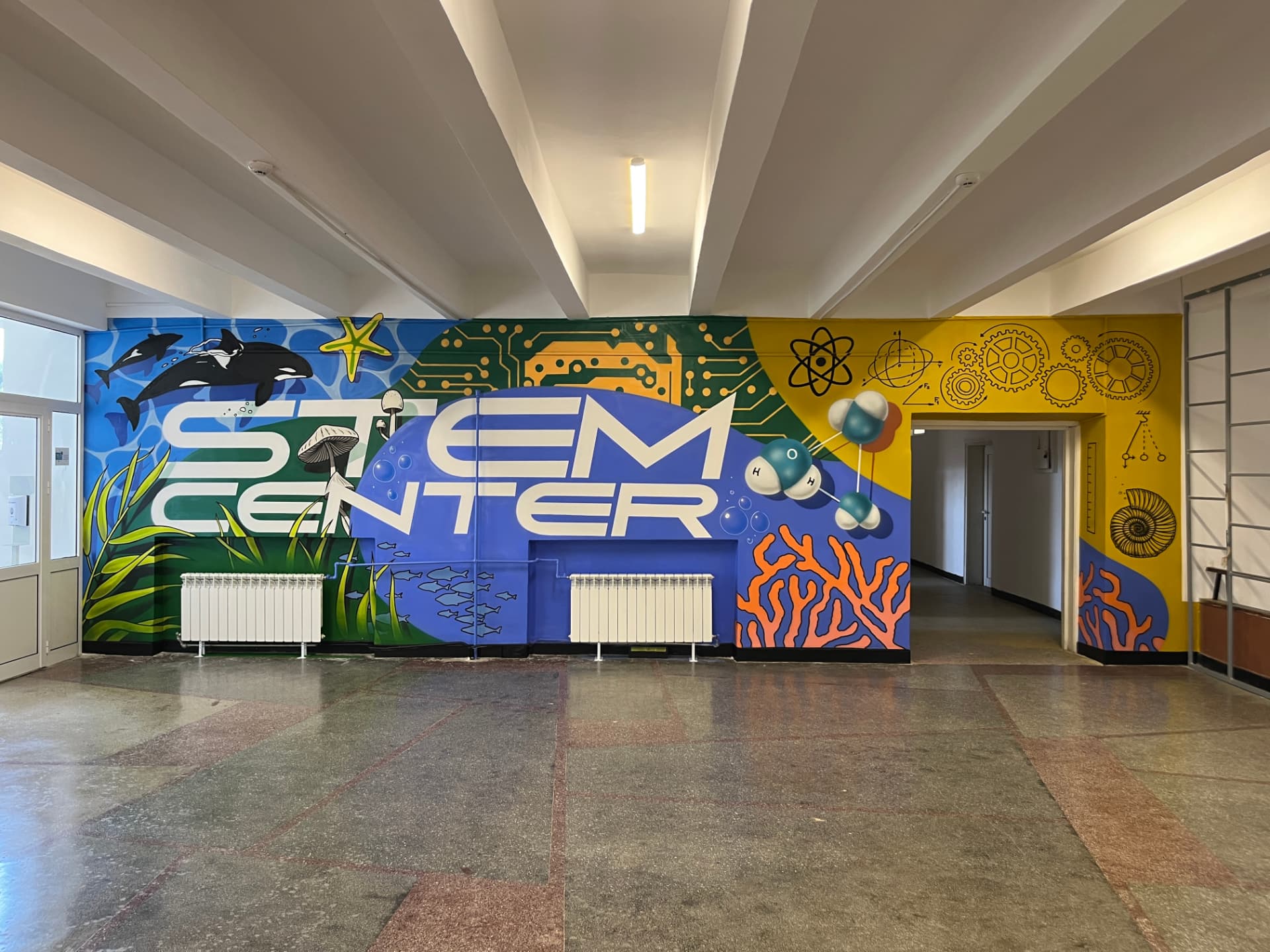 Стенопис — СУ „Проф. д-р Асен Златаров“, гр. Годеч — STEM фоайе
